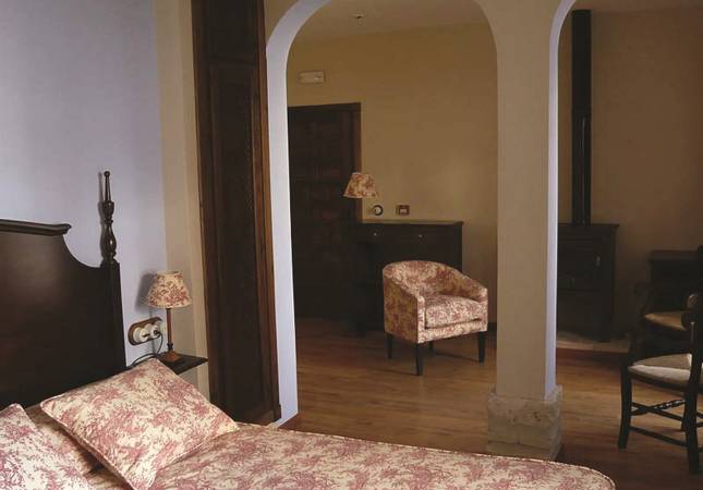 Espaciosas habitaciones en Hotel Rural Hacienda Minerva. Relájate con los mejores precios de Cordoba